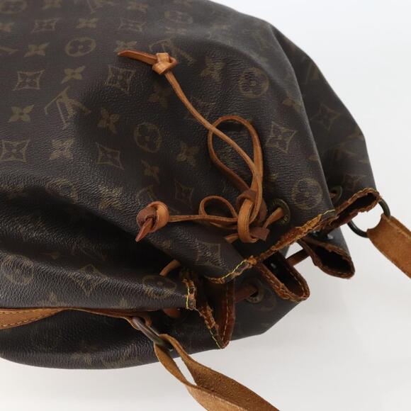 LOUIS VUITTON Monogram Noe Shoulder Bag M42224 - Picture 6 of 12